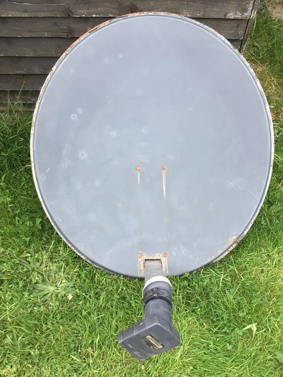 Satalitte dish - Image 2