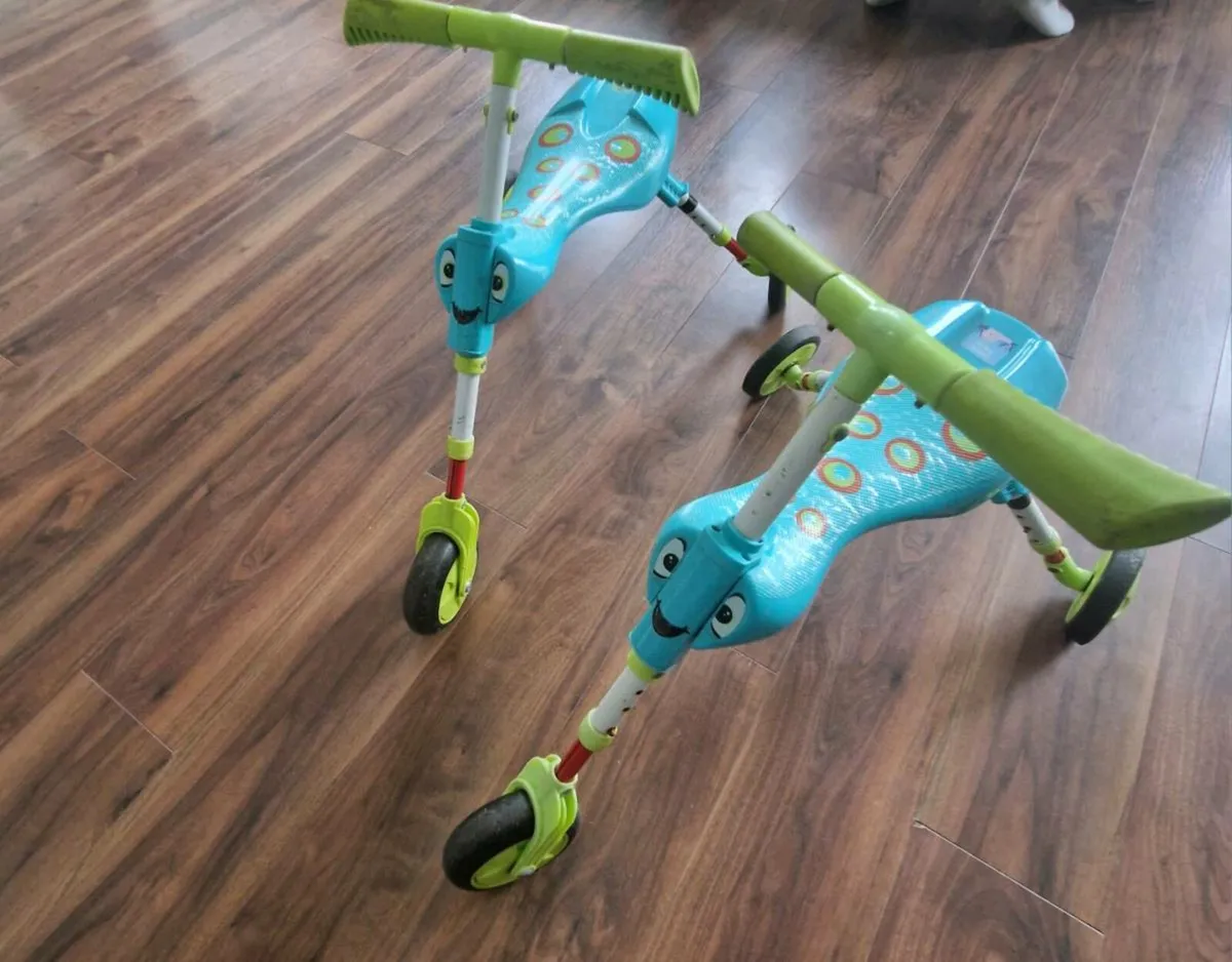 Scuttlebug XL - Image 1