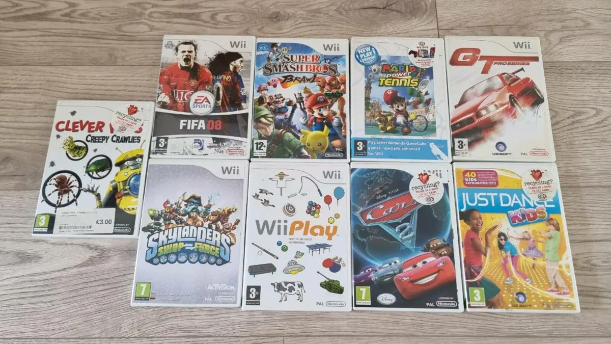 Nintendo Wii bundle - Image 2