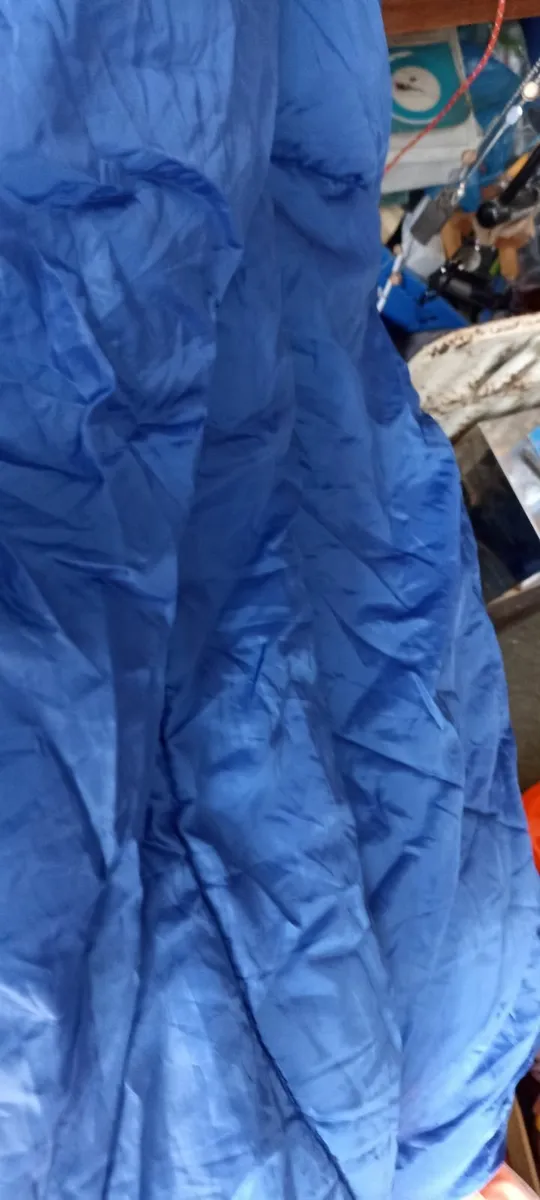 Trespass Sleeping Bag - Image 3