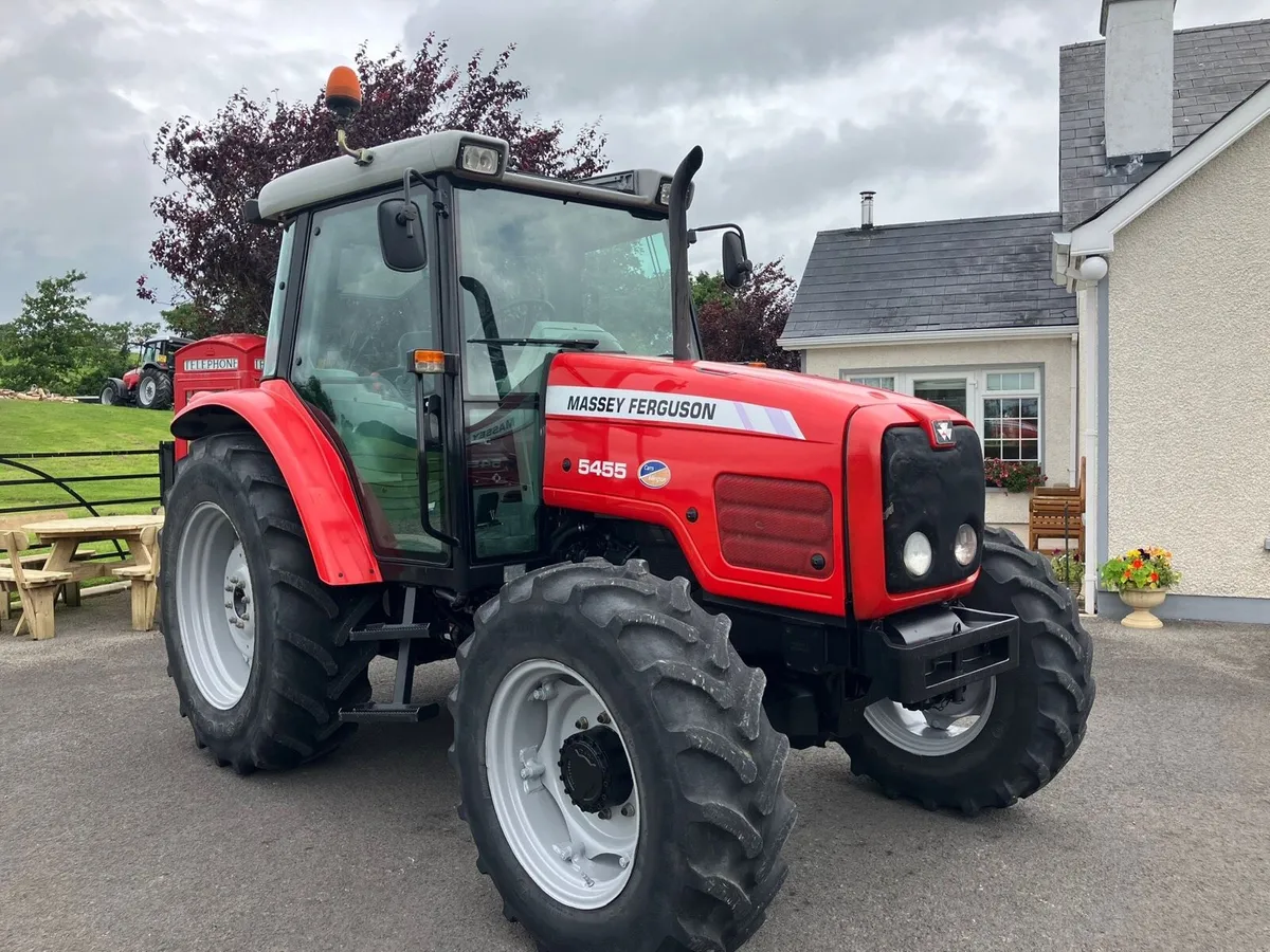 MASSEY FERGUSON 5455 - Image 1