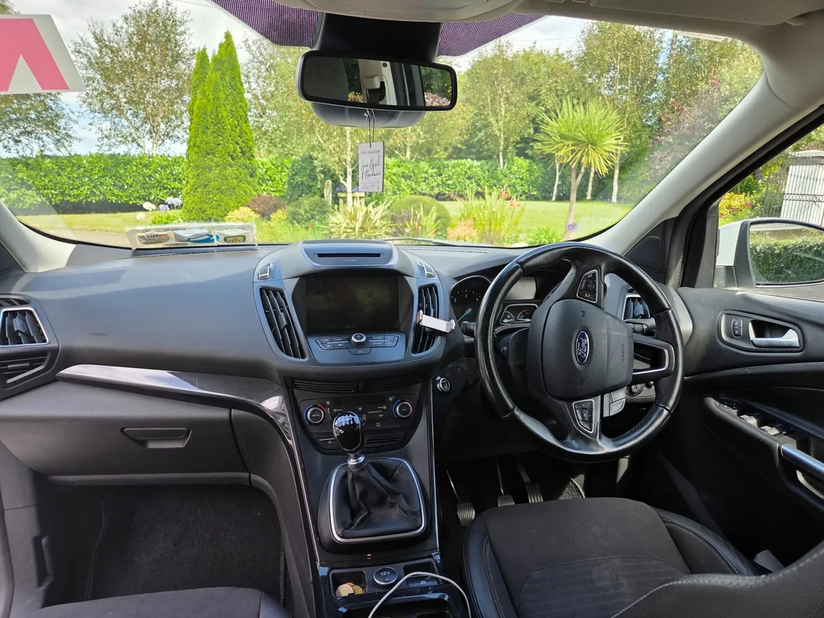 Ford Kuga 2018 - Image 3