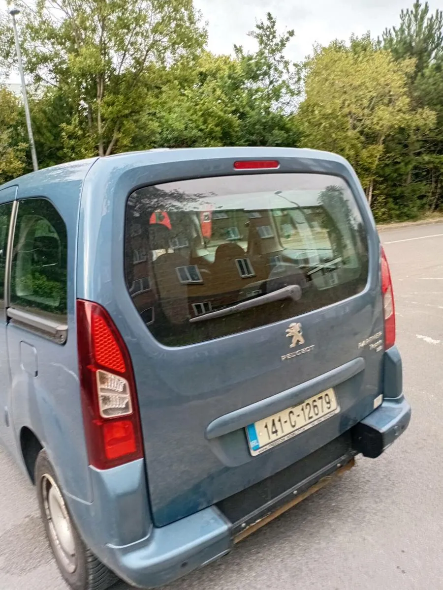 Peugeot partner AUTOMATIC nct and tax - Image 4