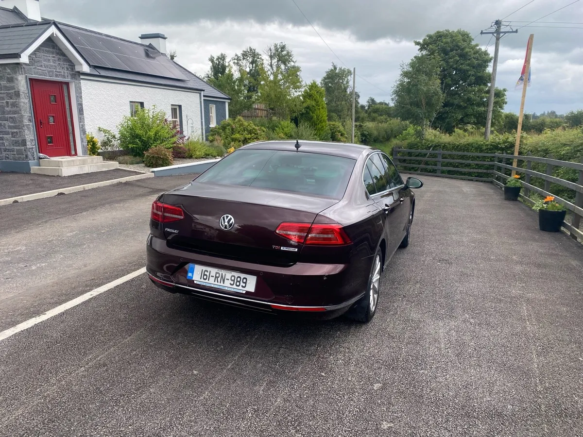 VW Passatt - Image 2