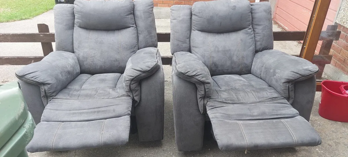Twin Recliner Chairs for Sale - Image 3