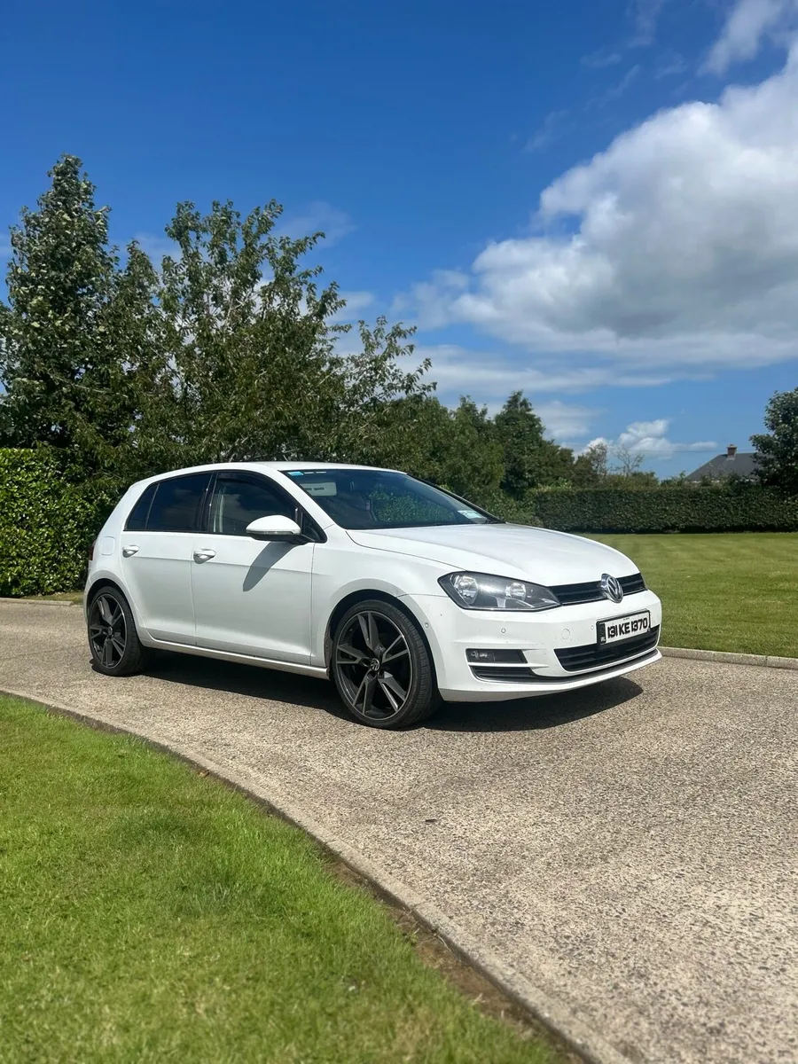 2013 Volkswagen Golf 2.0L Diesel – For Sale - Image 2