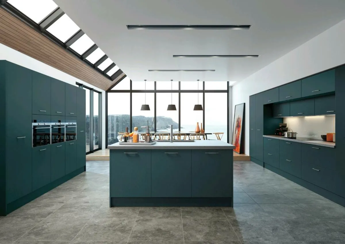 Fitted kitchens - Image 1