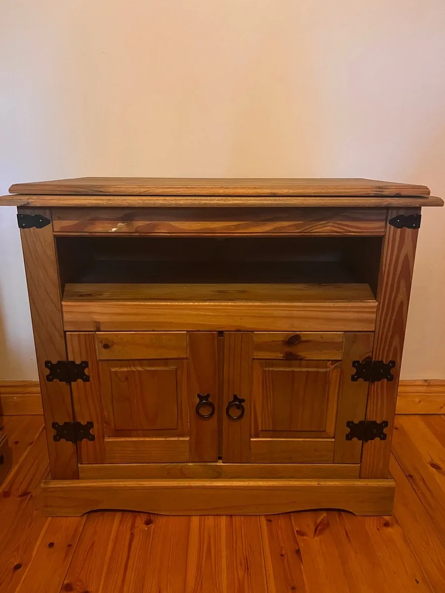 Tv unit - Image 1
