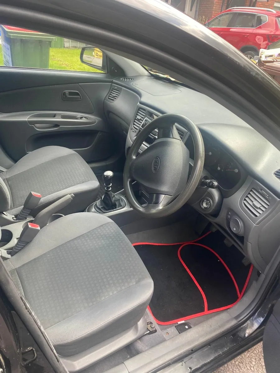 Kia Rio 2007 - Image 4