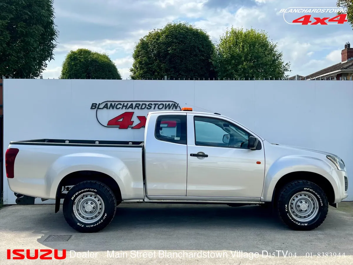ISUZU DMAX SPACE CAB VATQ 4x4 FINANCE AVAILABLE - Image 4