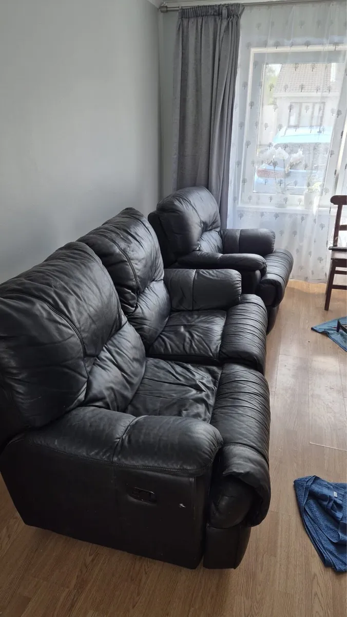 Couch sofa - Image 1