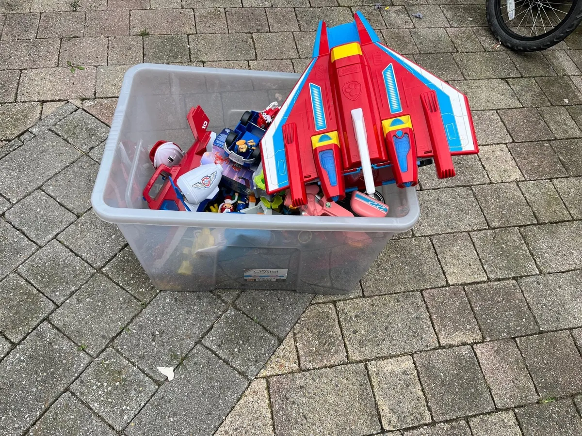 Toys - Image 3