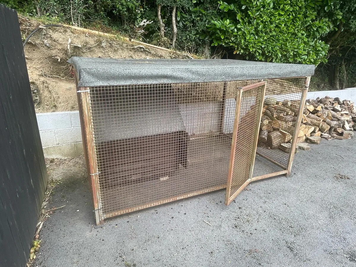 Dog run & Kennel - Image 1