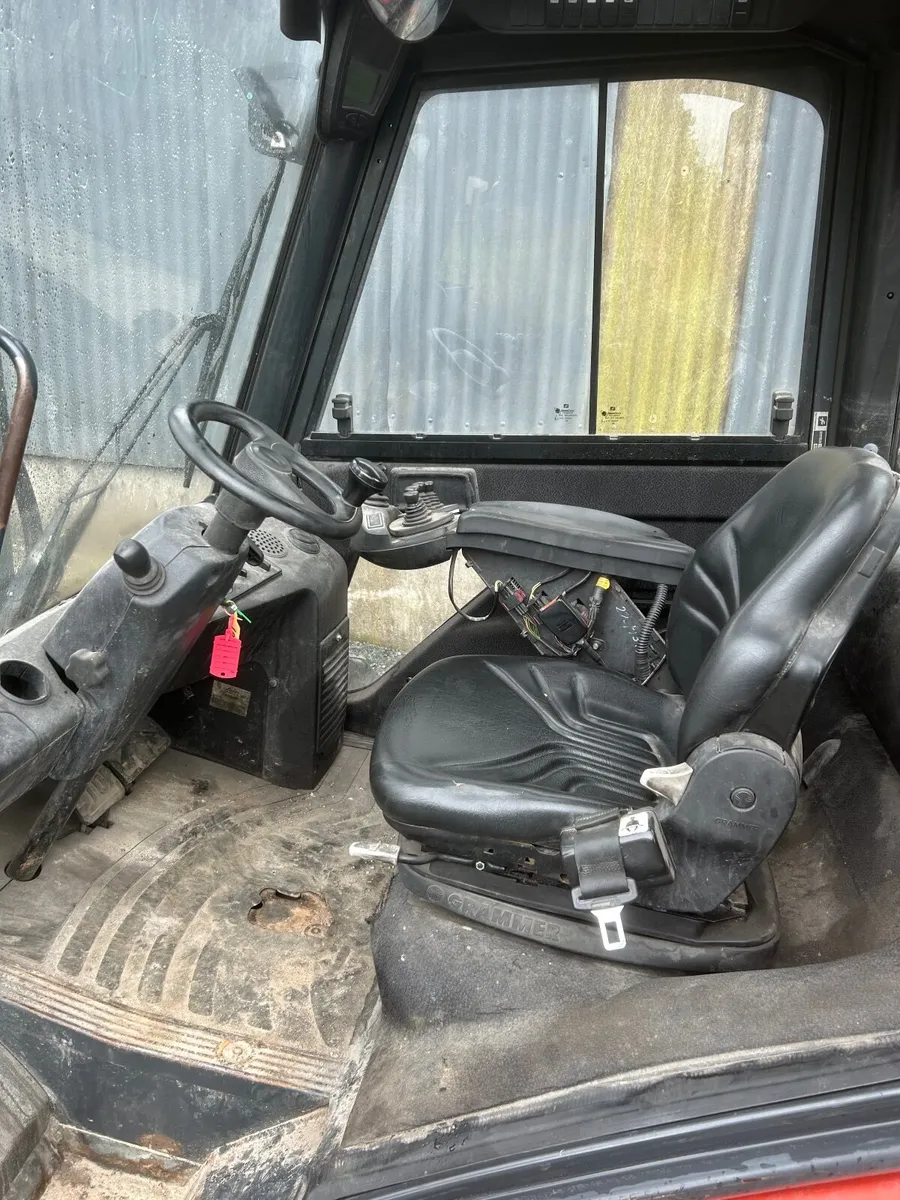 Forklift - Image 2
