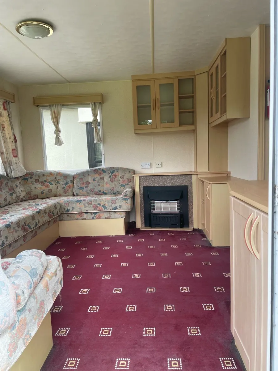 Mobile Home - Image 4