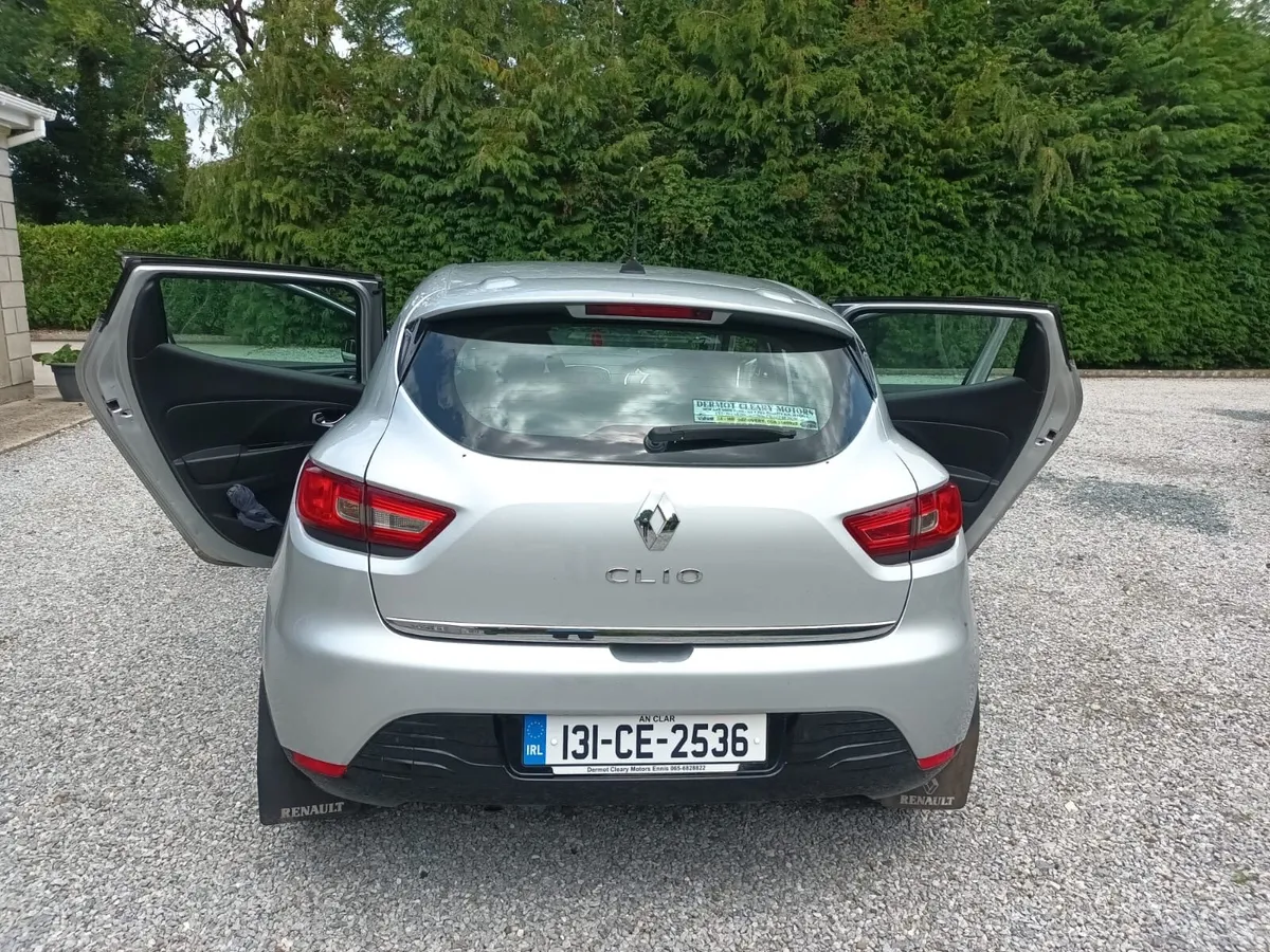 Renault Clio 1.1L - NEW NCT - LOW KMS - Image 4