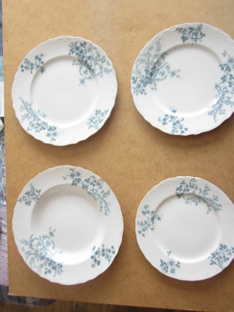 Victorian  Dinner Service Maud Pattern Pearlware - Image 2