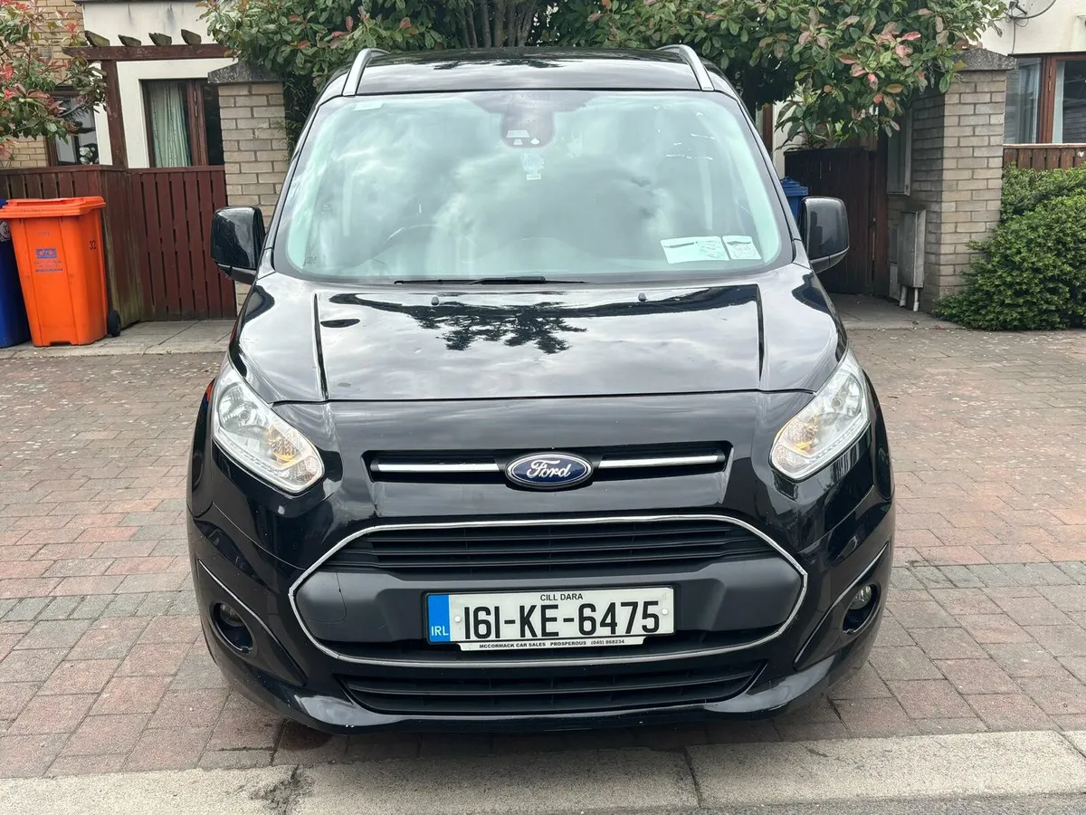 Ford Tourneo connect titanium 7 seater 1.5 diesel - Image 2