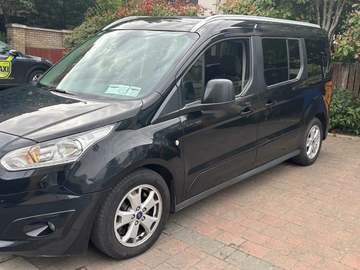 Ford Tourneo connect titanium 7 seater 1.5 diesel - Image 3