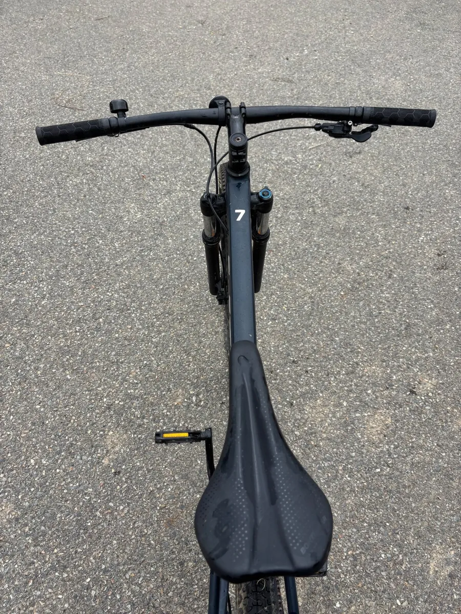 Mountain Bike - Image 2