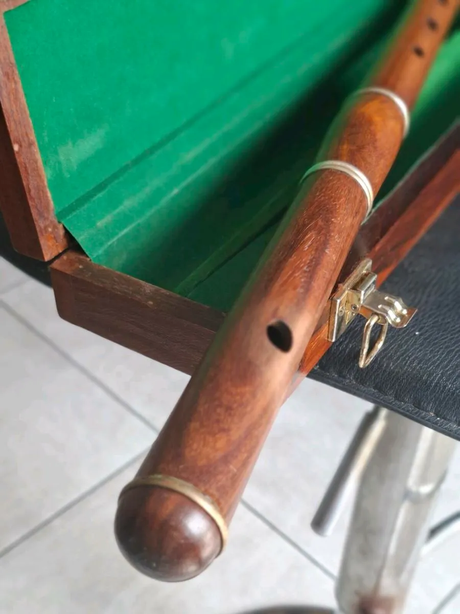 Beautiful Rosewood Traditional Irish Flute - Image 2