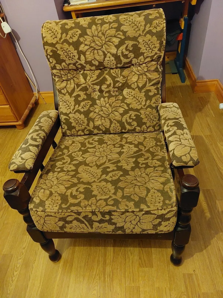 Sofa - Image 3