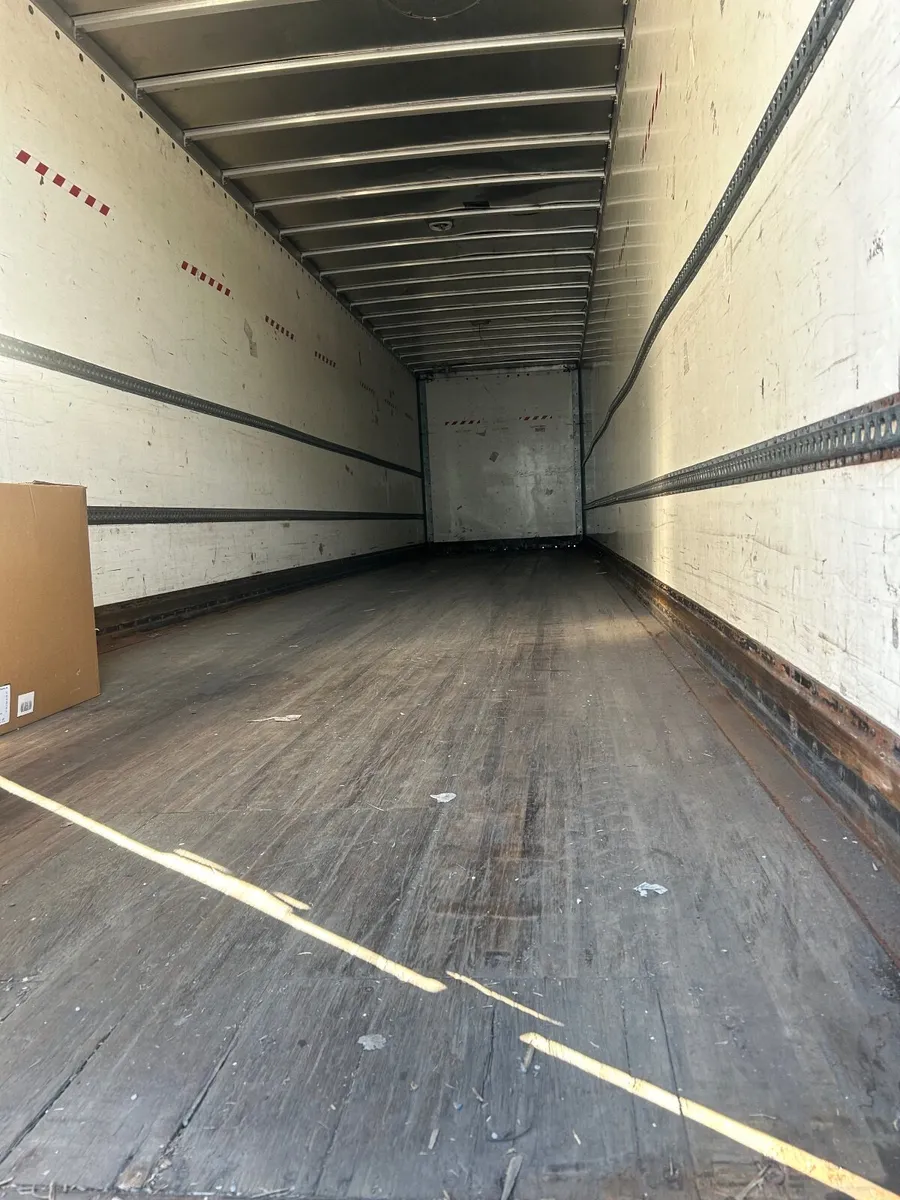 Truck - Image 3