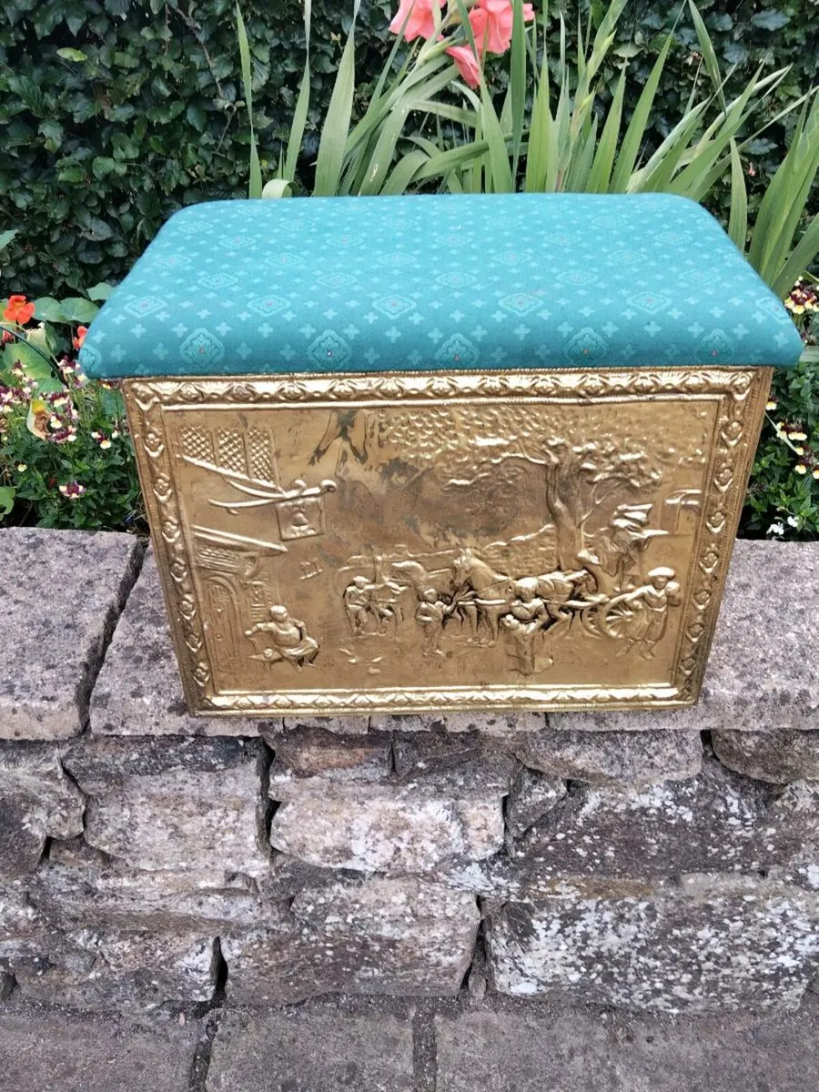 Vintage brass box - Image 1