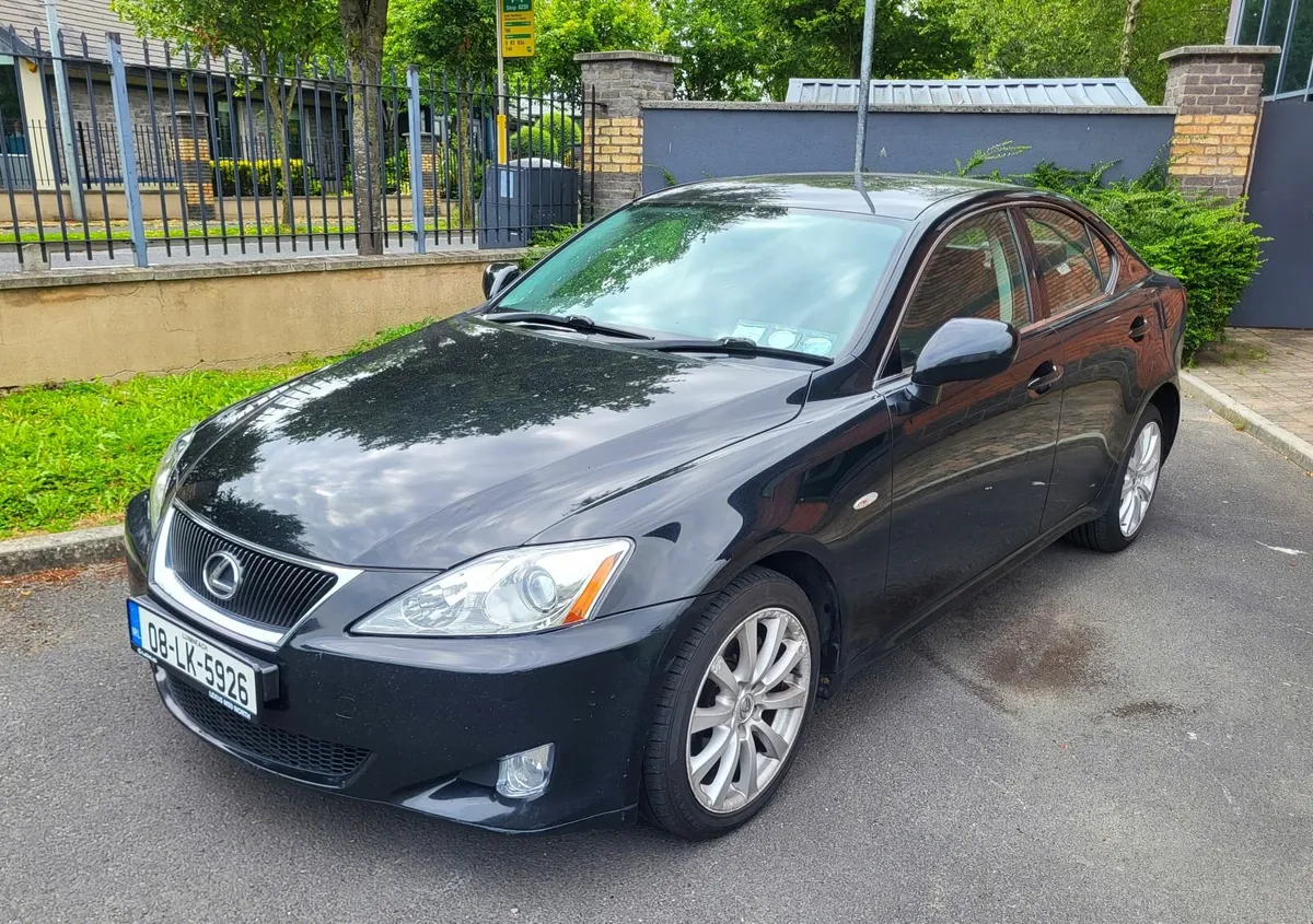 Lexus IS 2008 - Image 1