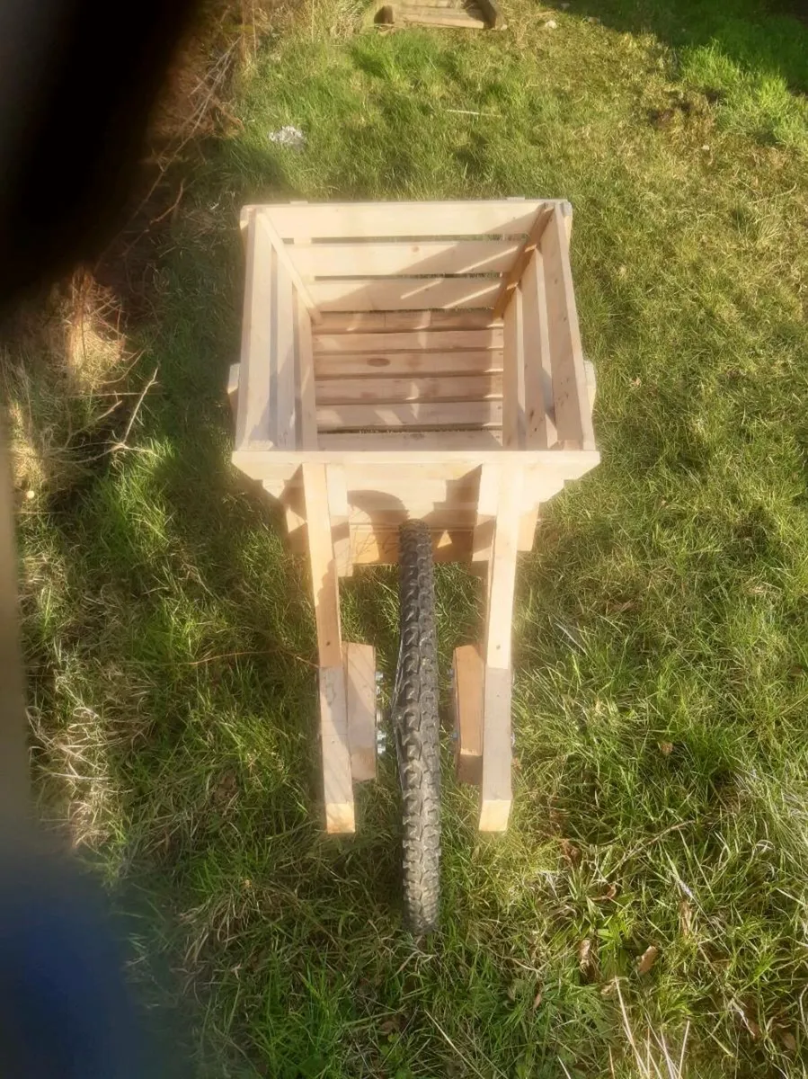 Turf barrow - Image 2
