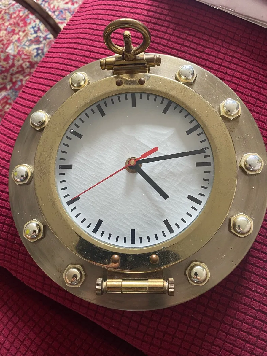 Vintage Nautical Style Clock - Image 1