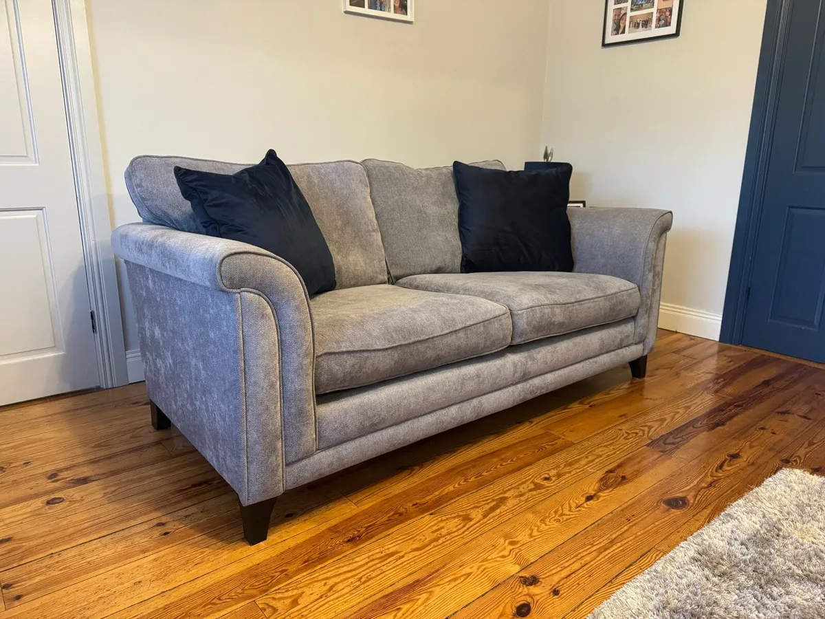 Light grey fabric sofa 3,1,1 - Image 1