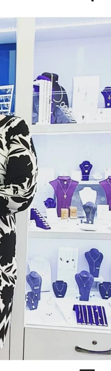 Retail jewellery cabinets - Image 3