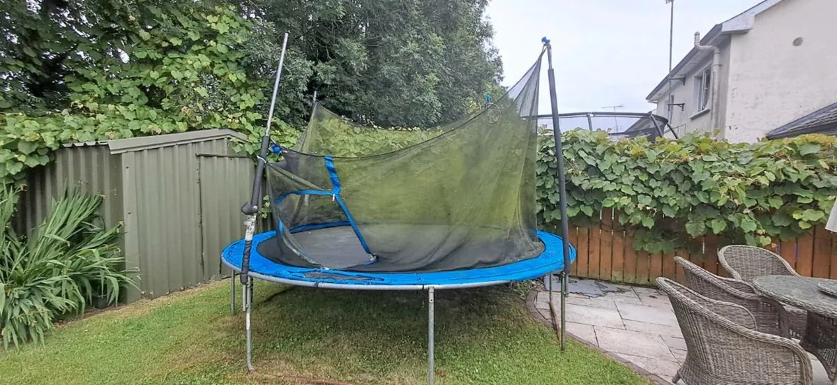Trampoline 12ft