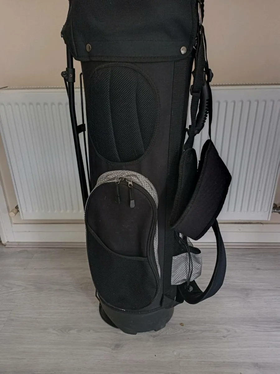 Regal Golf bag with stand. - Image 4