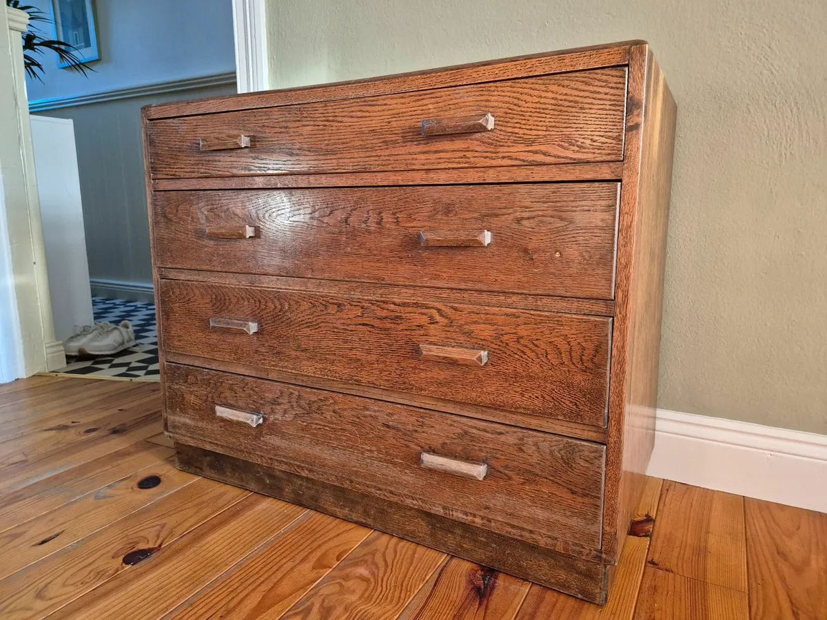 Vintage chest of drawers - Image 1