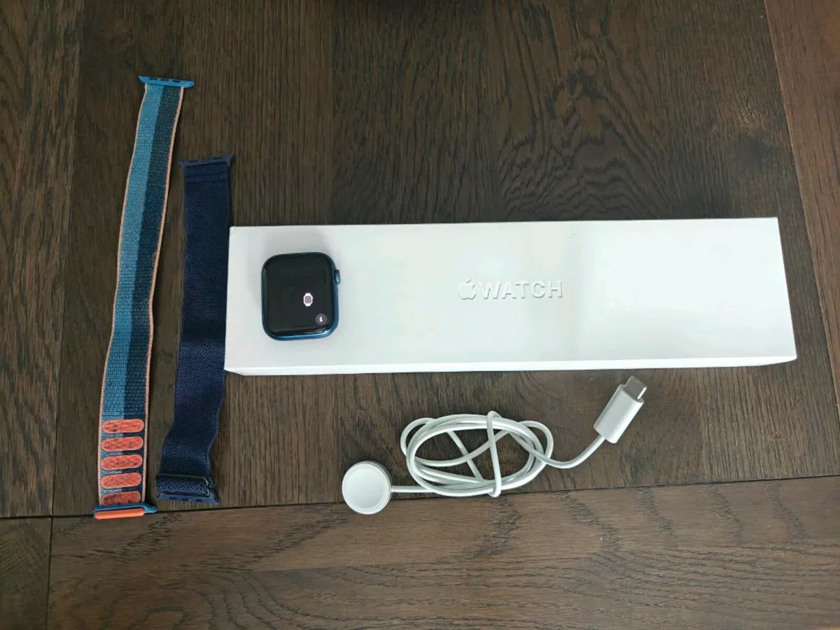 Apple Watch Series 7 - Image 1