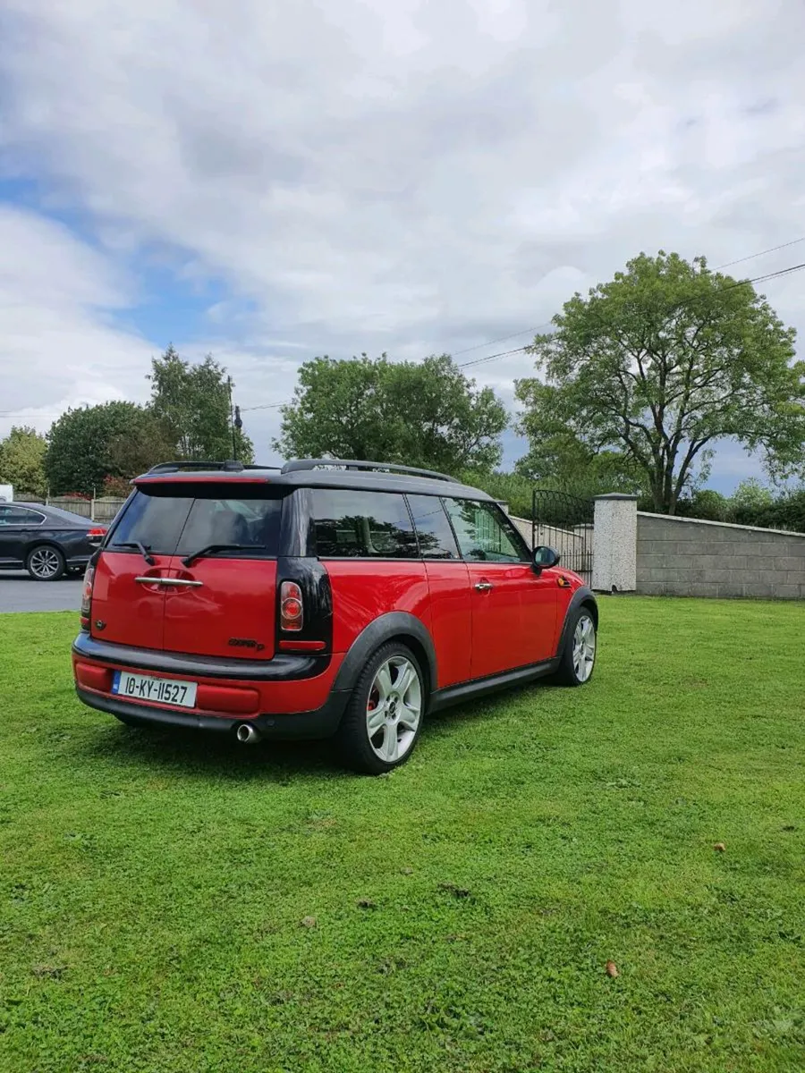 MINI CLUBMAN ESTATE DIESEL 2010 - Image 4