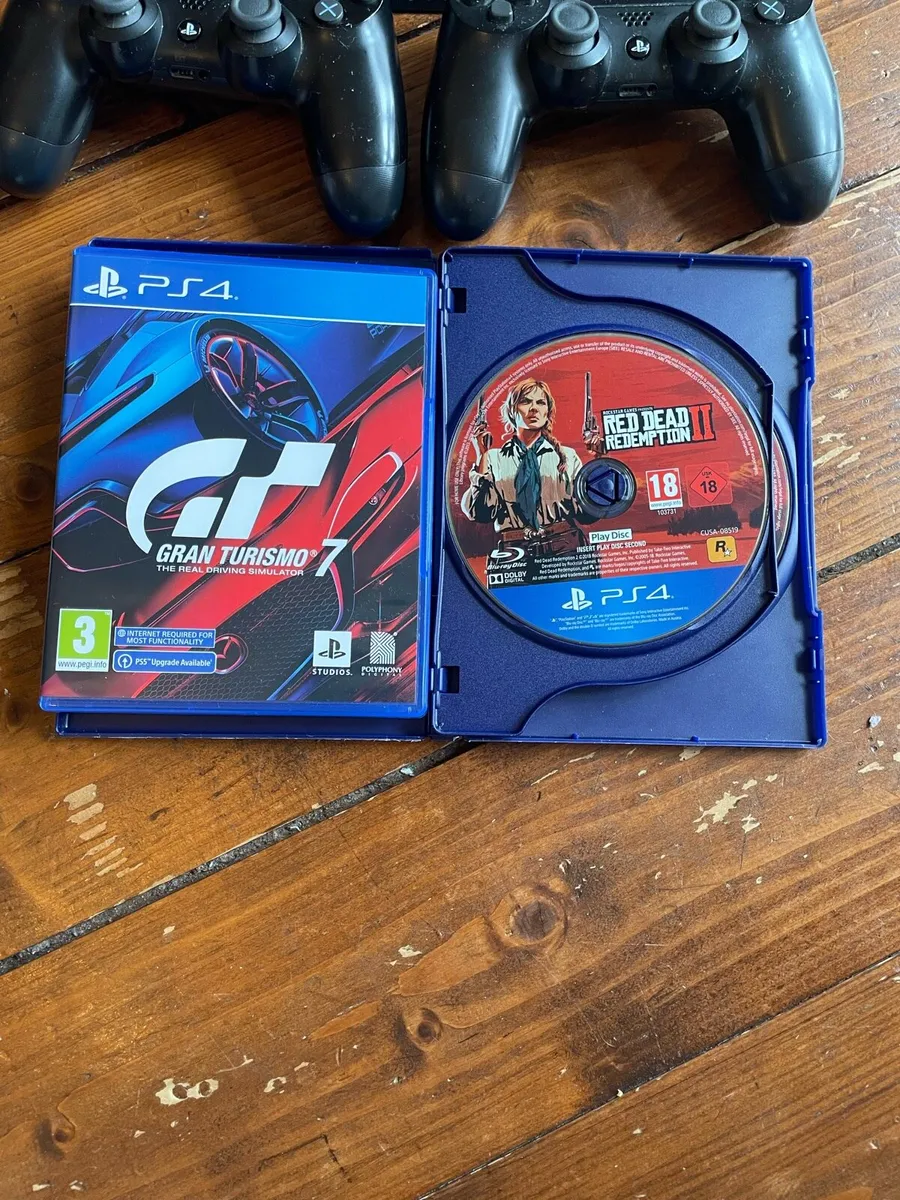 PS4 Slim + 2 remote controls - Image 2