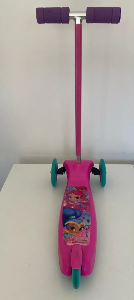 Kids Shimmer Shine Scooter - Image 4