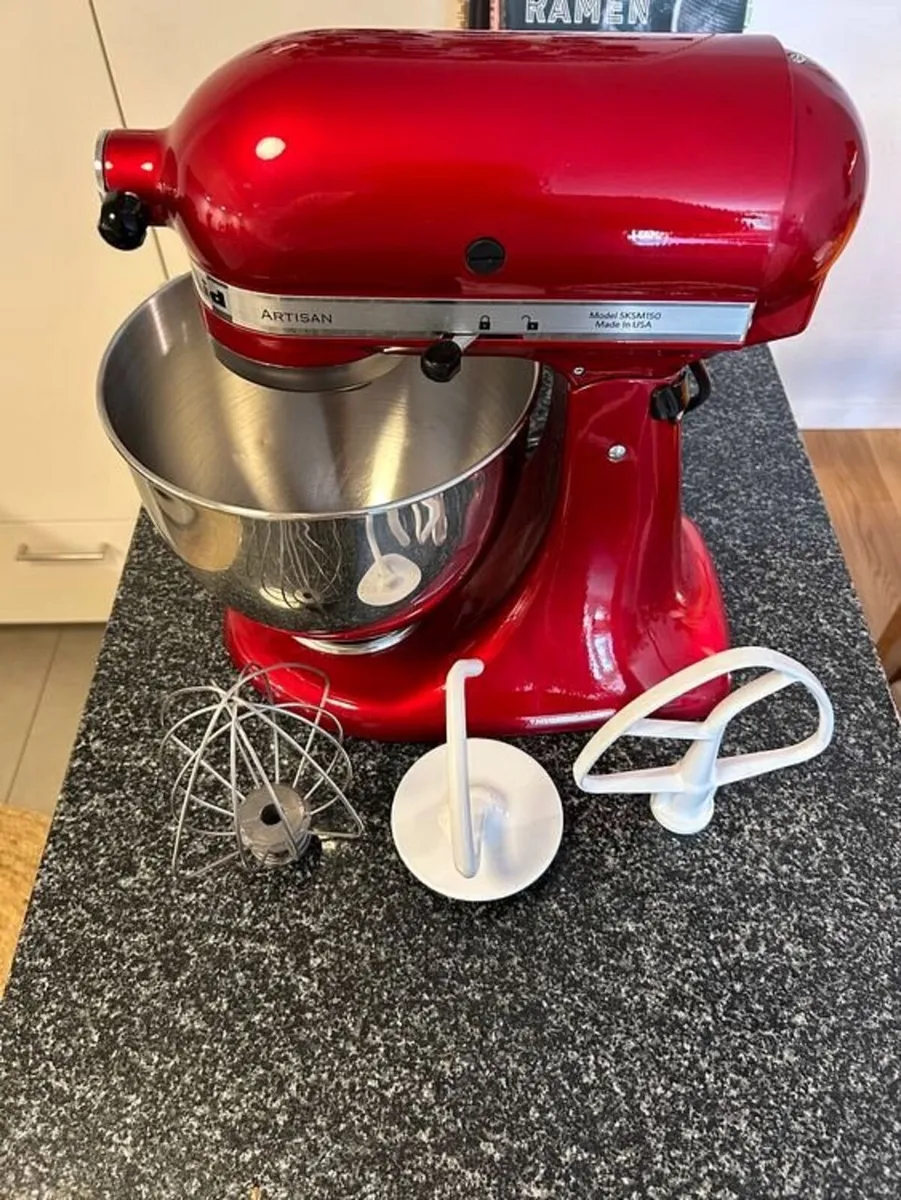 Like New KitchenAid Artisan Mixer Red Full Working - Image 1
