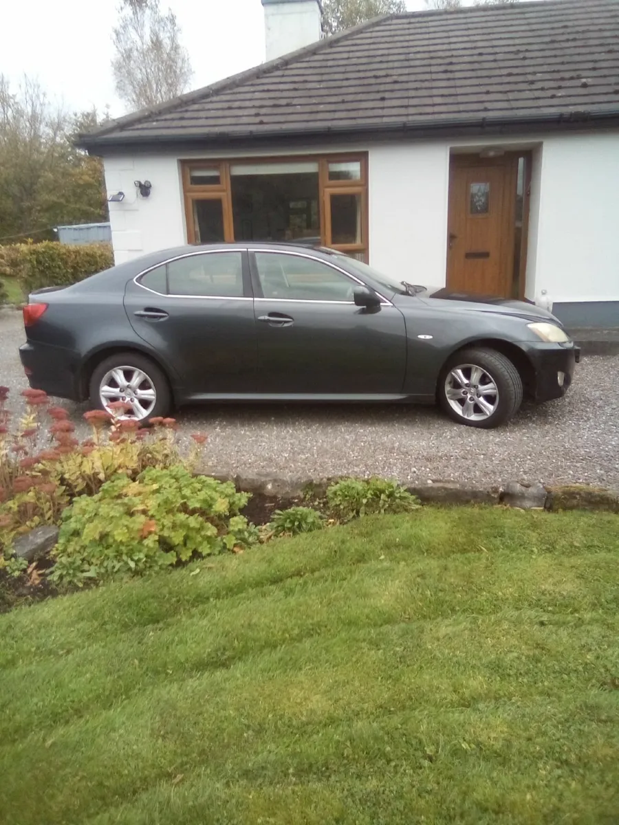 Lexus IS 2008 - Image 1