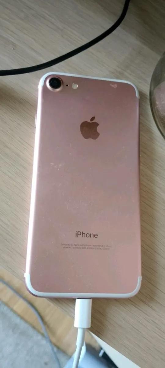 iPhone 7 Rose Gold - Image 2