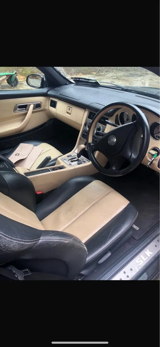 Mercedes Slk 200 Hardtop Convertible low mileage - Image 2