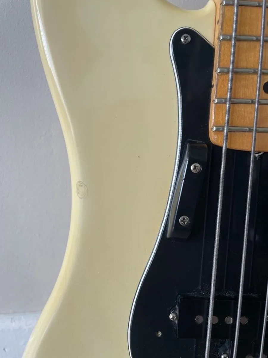 Fender Precision 1977 - Image 4