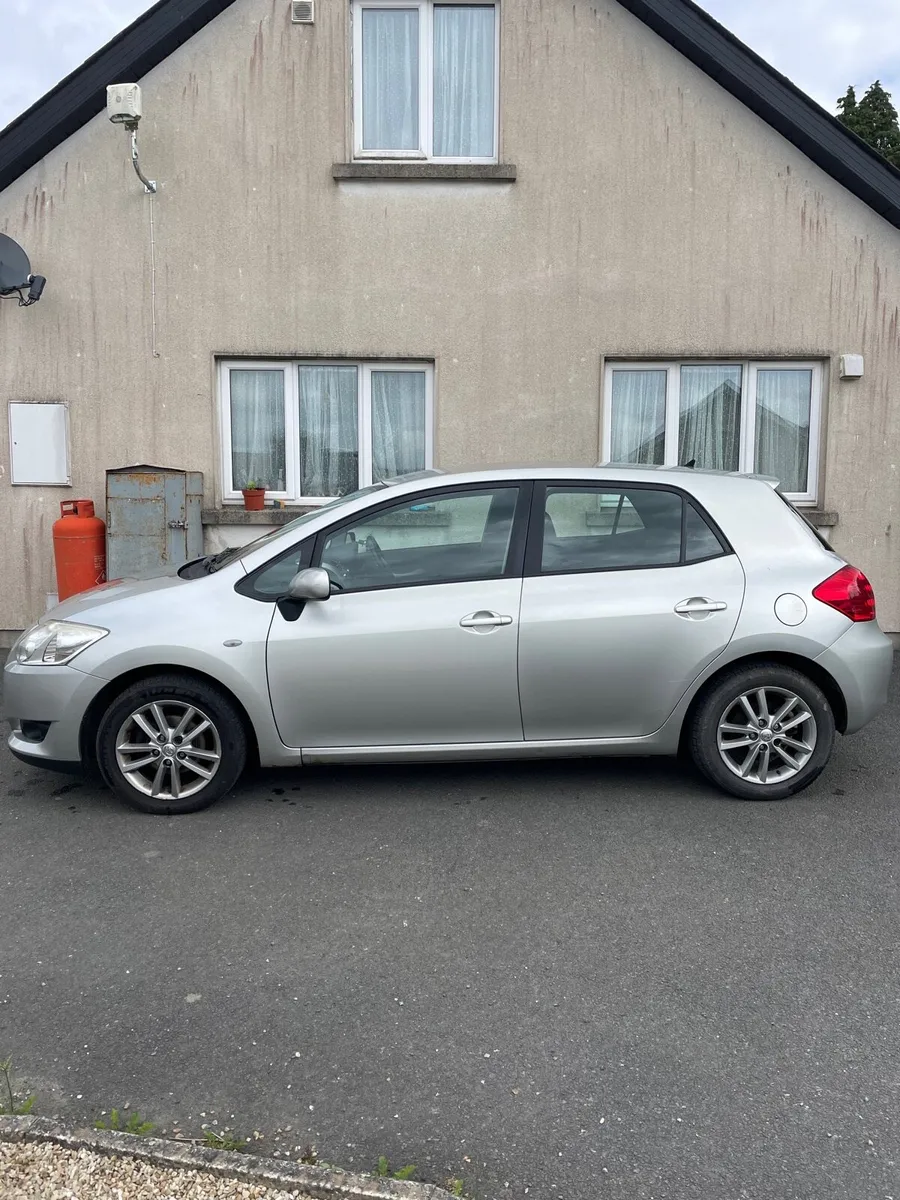 Toyota Auris For Sale - Image 2