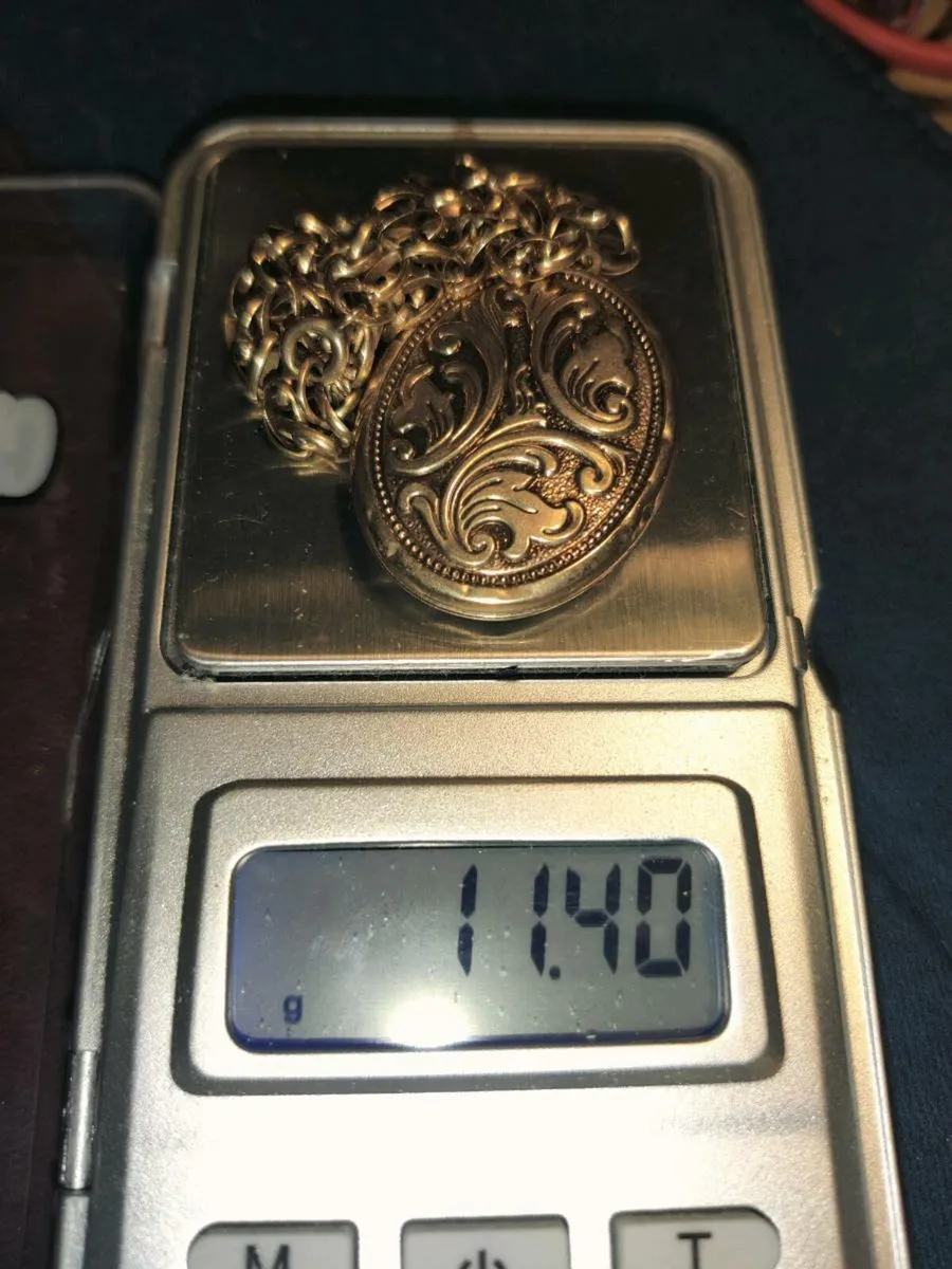 OVAL BELCHER LOCKET 22", 9CT Gold 11.40 Gram Chain - Image 2