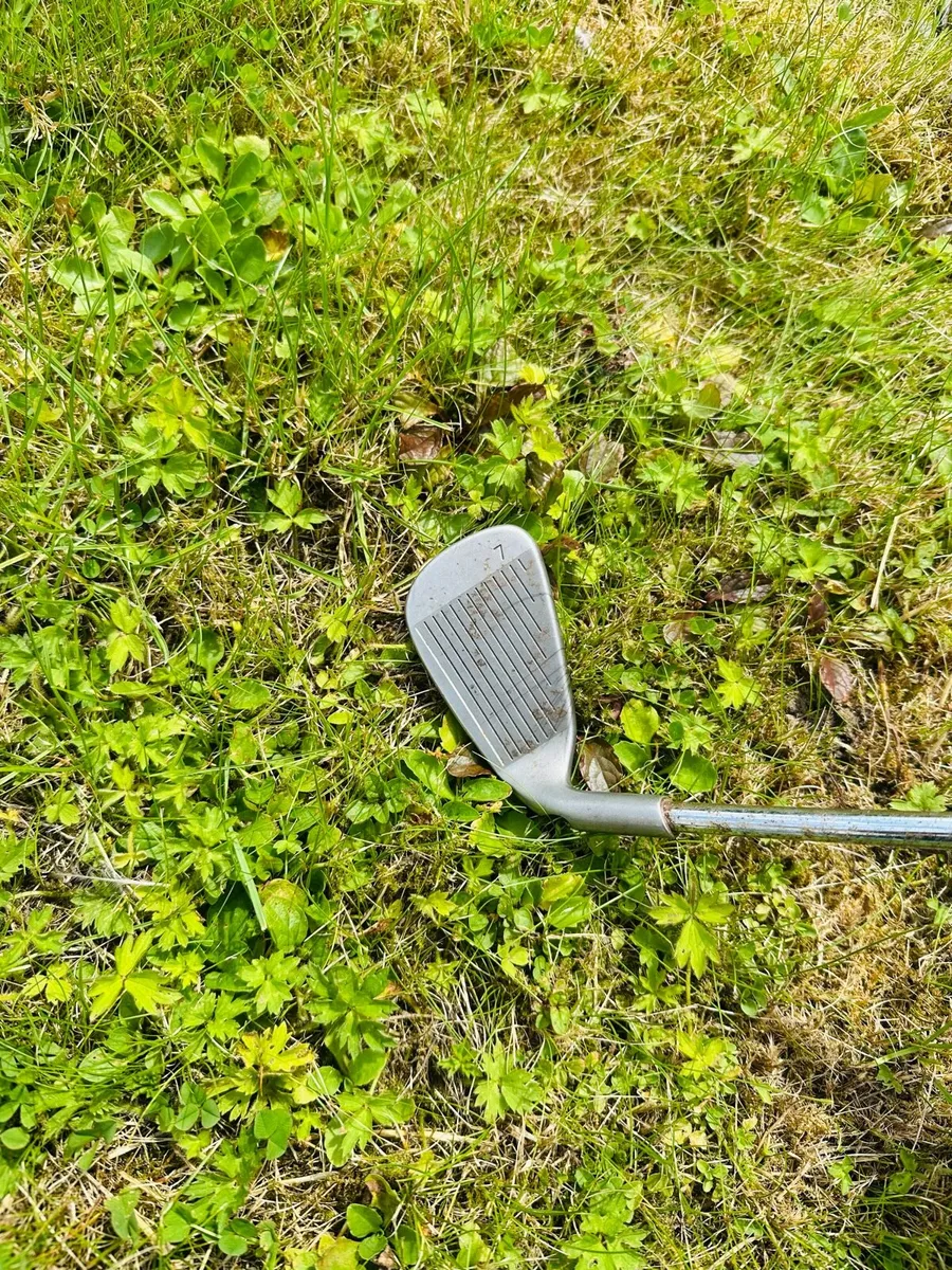 Ping G15 7 Iron – Forgiving & Easy to Hit! - Image 1