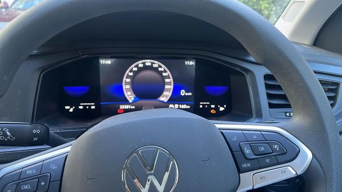2022 Volkswagen Polo - Image 4