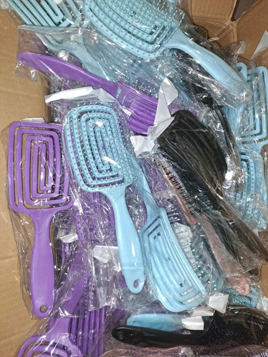 100 Shower Detangling Hair brushes - Image 2